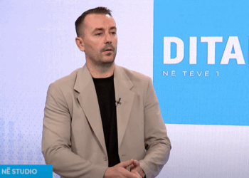 Mbi pesë orë diskutim në Bruksel për dinarin, Xani: Nga takimet e gjata ka rezultate