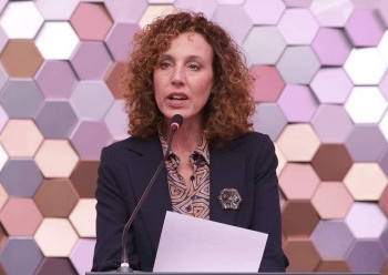 Ambasadorja izraelite në Kosovë: Gëzuar Bajramin për miqtë që festojnë në Izrael, Kosovë dhe mbarë botën