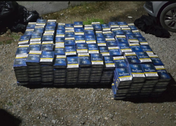 Policia gjen rreth 400 kilogram duhan brenda një veture me targa të Serbisë