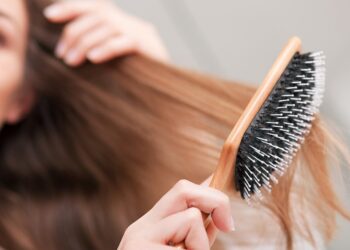 Eksperti gjen zgjidhjen për flokët e yndyrshme