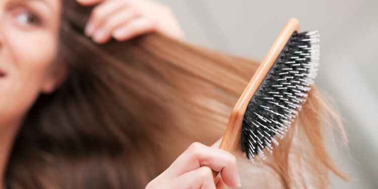 Eksperti gjen zgjidhjen për flokët e yndyrshme