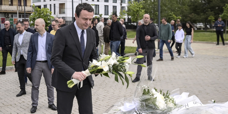 Kurti: Vrasja e Agron Rrahmanit ishte goditje e rëndë për rezistencën e armatosur të Kosovës