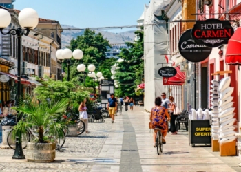 Turizmi rriti çmimet në Shkodër, shtrenjtohen shtëpitë me qira dhe për blerje