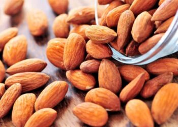 4 bajame në ditë, 6 përfitime direkte në organizëm