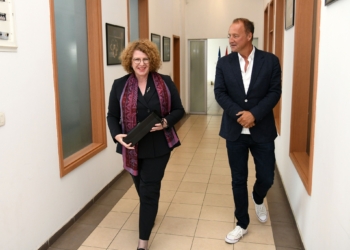 Hajdari dhe ambasadori i Norvegjisë në Shqipëri, flasin për bashkëpunim ekonomik