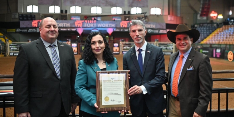Osmani në Teksas nderohet me vendimin e qytetit Fort Worth