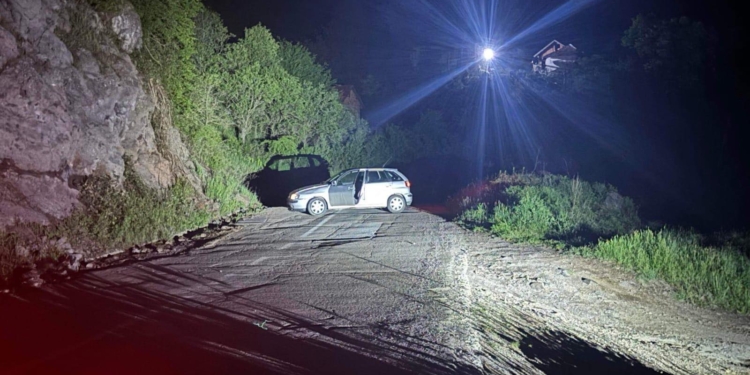 Sulmohen me shishe xhami Policia dhe KFOR-i amerikan në Leposaviq