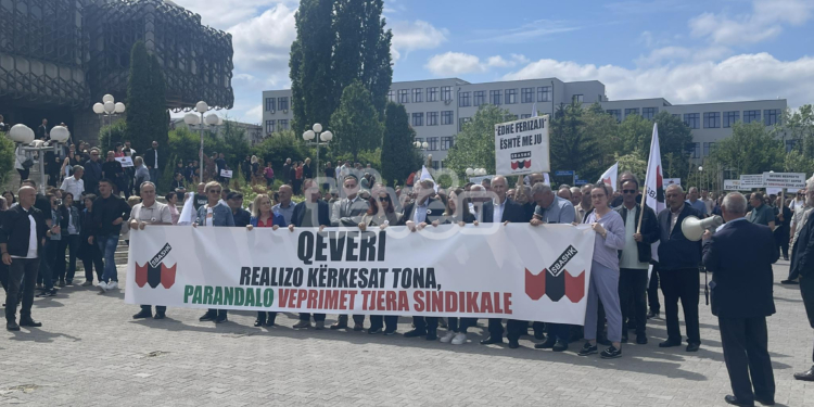 Nis protesta e SBAShK-ut, kërkojnë realizimin e kërkesave të tyre