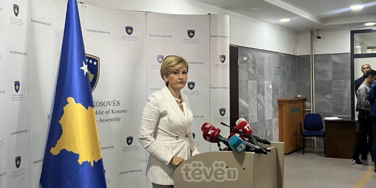 Kusari-Lila: Kemi brenga serioze se si mund të realizohet draftstatuti i Asociacionit i propozuar nga BE