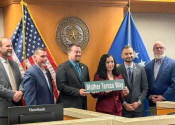 Osmani pritet në takim nga kryetarë dhe udhëheqës të disa prej qyteteve të Teksasit