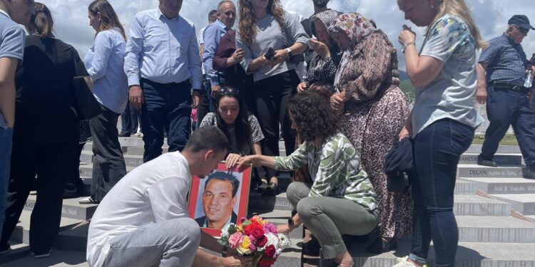 25 vjet nga masakra në burgun e Dubravës, Haxhiu: Zotohemi se do të ketë drejtësi