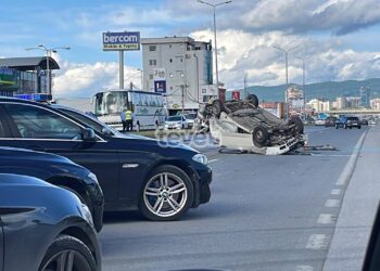 Dy persona të lënduar në aksidentin në Fushë-Kosovë