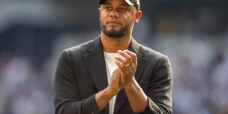 Arrihet marrëveshja, Kompany trajner i ri i Bayernit