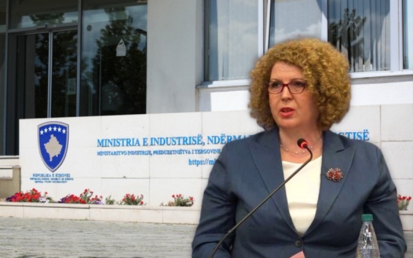 ​Ministrja Hajdari shkarkon Latifajn, ja kë e emëron në vend të tij