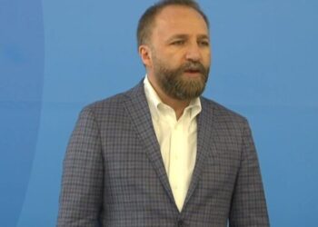 Tahiri: 30 maji është dita e fundit për shpërndarjen e Kuvendit, nuk do t’i ndalim përpjekjet