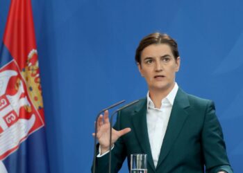 Bërnabiq thotë se propozimi i një rezolute për Srebrenicën është një “farsë”