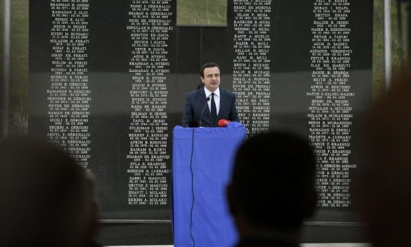 Masakra e Studimes, Kurti: Nuk ka paqe pa drejtësi për viktimat