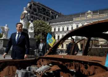 Moska paralajmëron se do të godasë objektiva ushtarake britanike