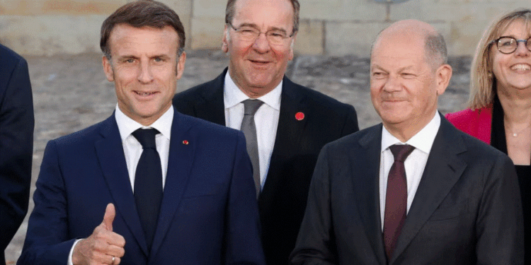 Franca dhe Gjermania: Ukraina duhet të lejohet t’i godasë caqet brenda Rusisë