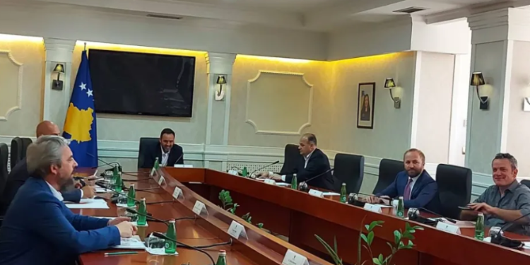 Të hënën mbahet mbledhja e kryesisë