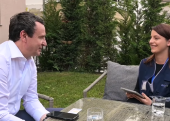 Kurti: Deri sot janë regjistruar mbi 1 milion qytetarë