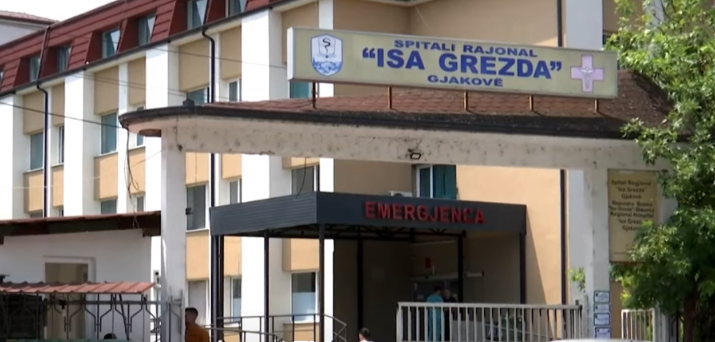 Rrahje mes nxënësve në Gjakovë, tre marrin trajtim në spital