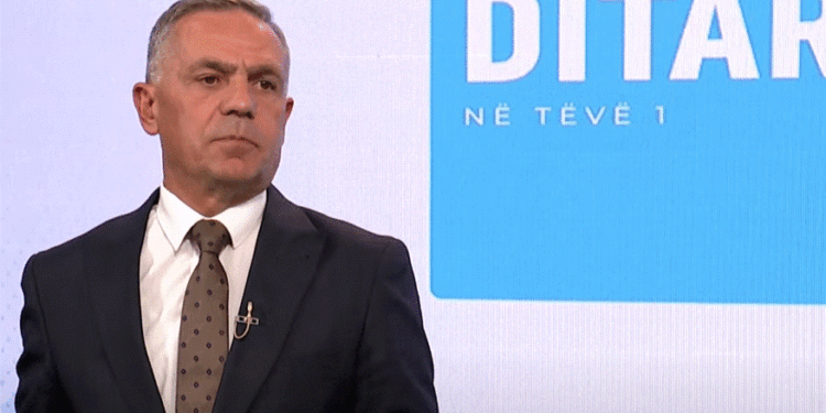 Isufi për Kurtin: Ka një agjendë që e vë në dyshim angazhimin për integrime euroatlantike