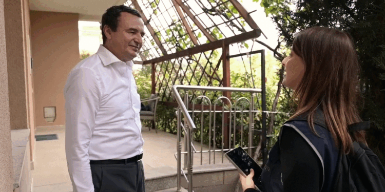 Kurti merr pjesë në procesin e regjistrimit të popullsisë