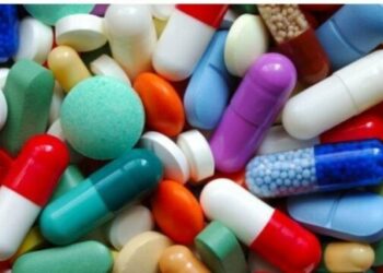 Efektet anësore të antibiotikëve, si e dëmtojnë organizmin