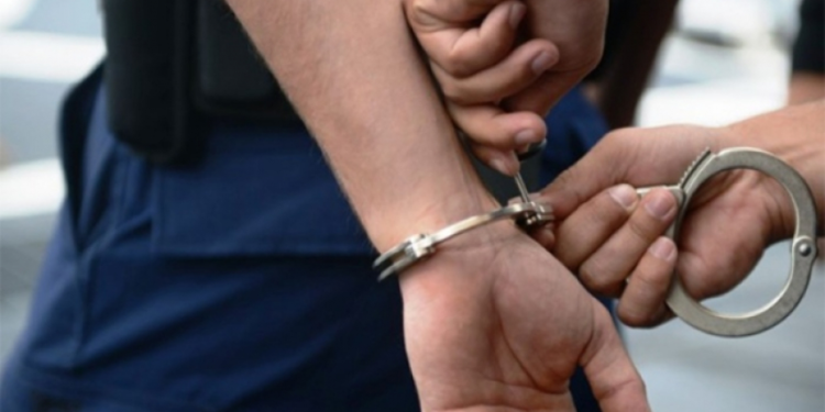 Grabiten e dhunohen nënë e bir në Gjilan