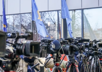 AGK: Kosova shënon regres alarmant për 19 vende në Indeksin e Reporterëve Pa Kufij