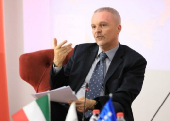 ​Ambasadori italian: Letra e Gërvallës e pa vlefshme, propozimi i BE-së të dërgohet në Kushtetuese