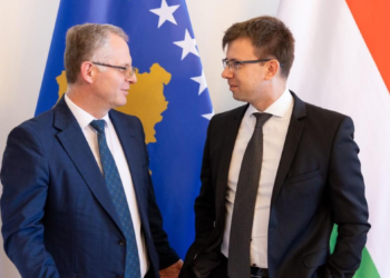Bislimi takoi ministrin hungarez për çështje të BE-së