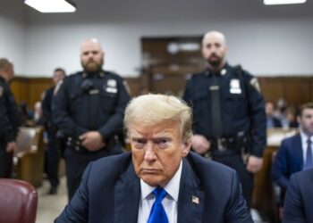 Trump shpallet fajtor për falsifikimin e të dhënave