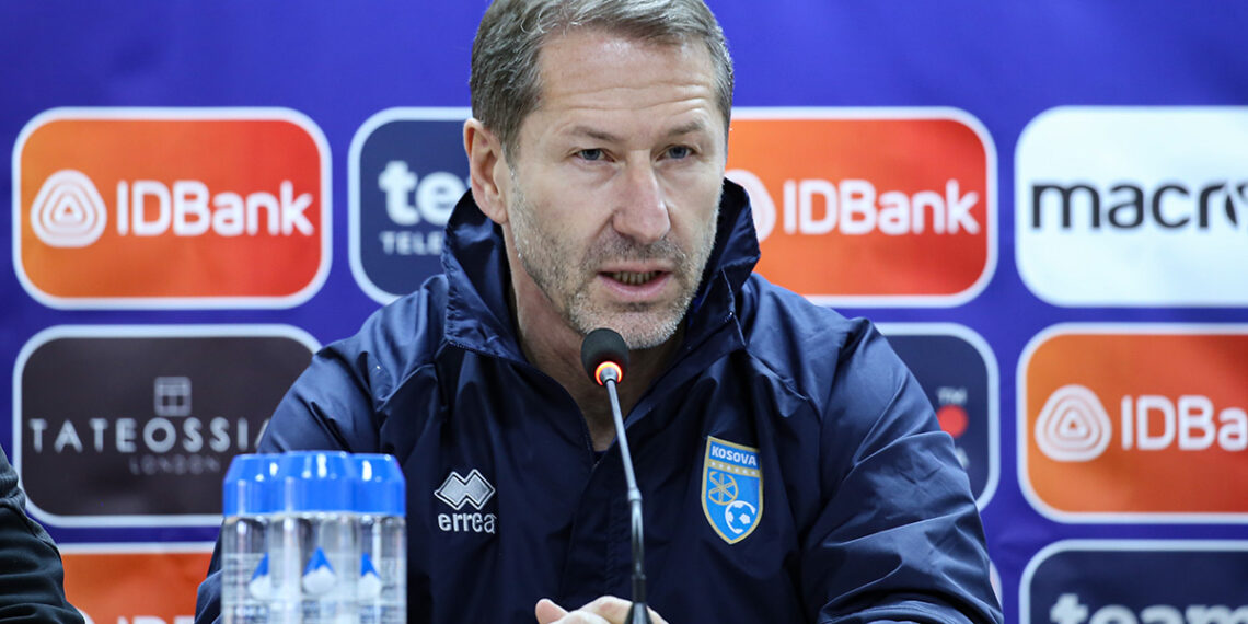 Foda publikon listën të enjten