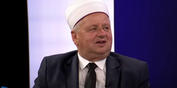 Ku u falën gjaqet e para në Kosovë, tregon imam Kryeziu
