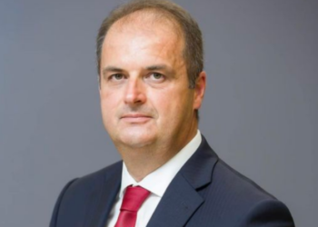 Kurti e uron Nimanbegun për postin e kryetarit të Ulqinit