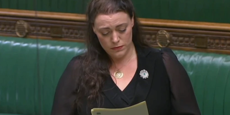 Kearns thotë se deklaratat tendencioze të Vuçiqit nuk duhet të injorohen