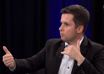 Aliahmeti: “Trau” në kufi, simbol politik i barrierës ekonomike Kosovë – Shqipëri