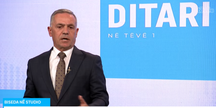 Isufi: Nuk ka gatishmëri nga dy partitë opozitare ta dërgojnë vendin në zgjedhje