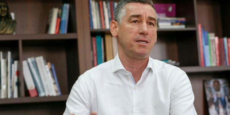 Kadri Veseli feston sot ditëlindjen