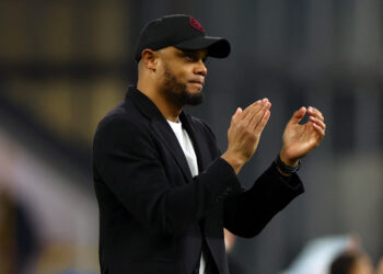 Kompany deri më 2027 në krye të Bayernit