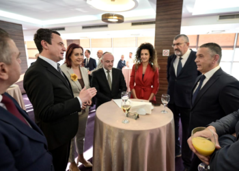 Kurti mori pjesë në organizimin për shënimin e Ditës së Pavarësisë së Malit të Zi