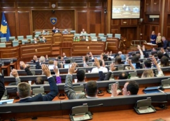 Si do të votonin pakicat për shpërndarjen e mundshme të Kuvendit?