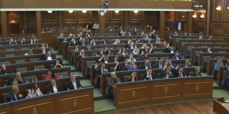 Miratohet marrëveshja me Danimarkën për burgjet