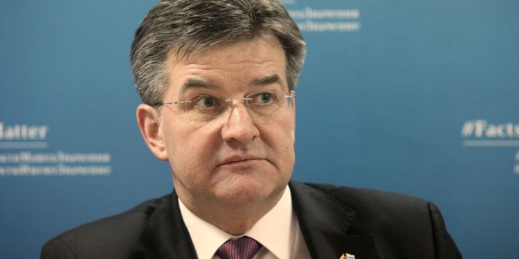 Lajçak: Kosova ta pranojë draftin e BE-së dhe të nisë themelimin e Asociacionit