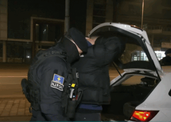 Kërkohet që policëve t’iu bëhen vazhdimisht kontrolle tek psikologët për shkak të rrezikshmërisë që kanë në punë