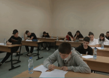 Mbahen “Garat e Diturisë Prishtina 2024”, pjesëmarrës mbi 300 nxënës