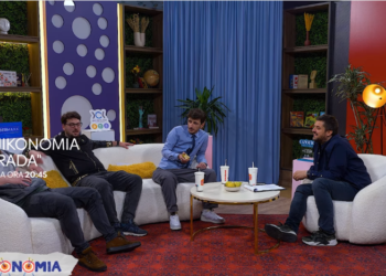 Sonte në debatin vakët, veprimtaria e estradës