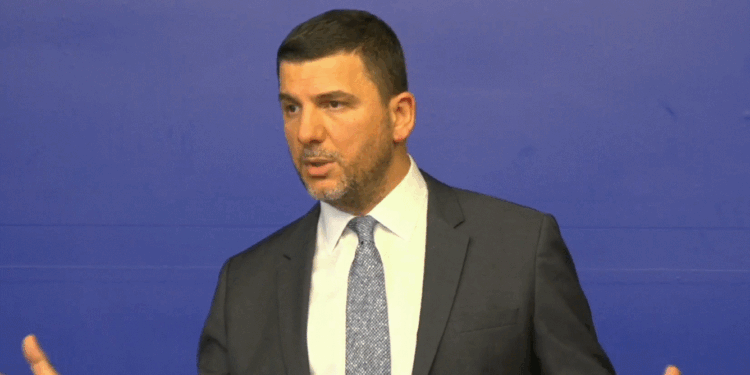 Krasniqi për koalicionin e mundshëm me VV-në: S’tejkalohet hendeku i dy dekadave me një takim